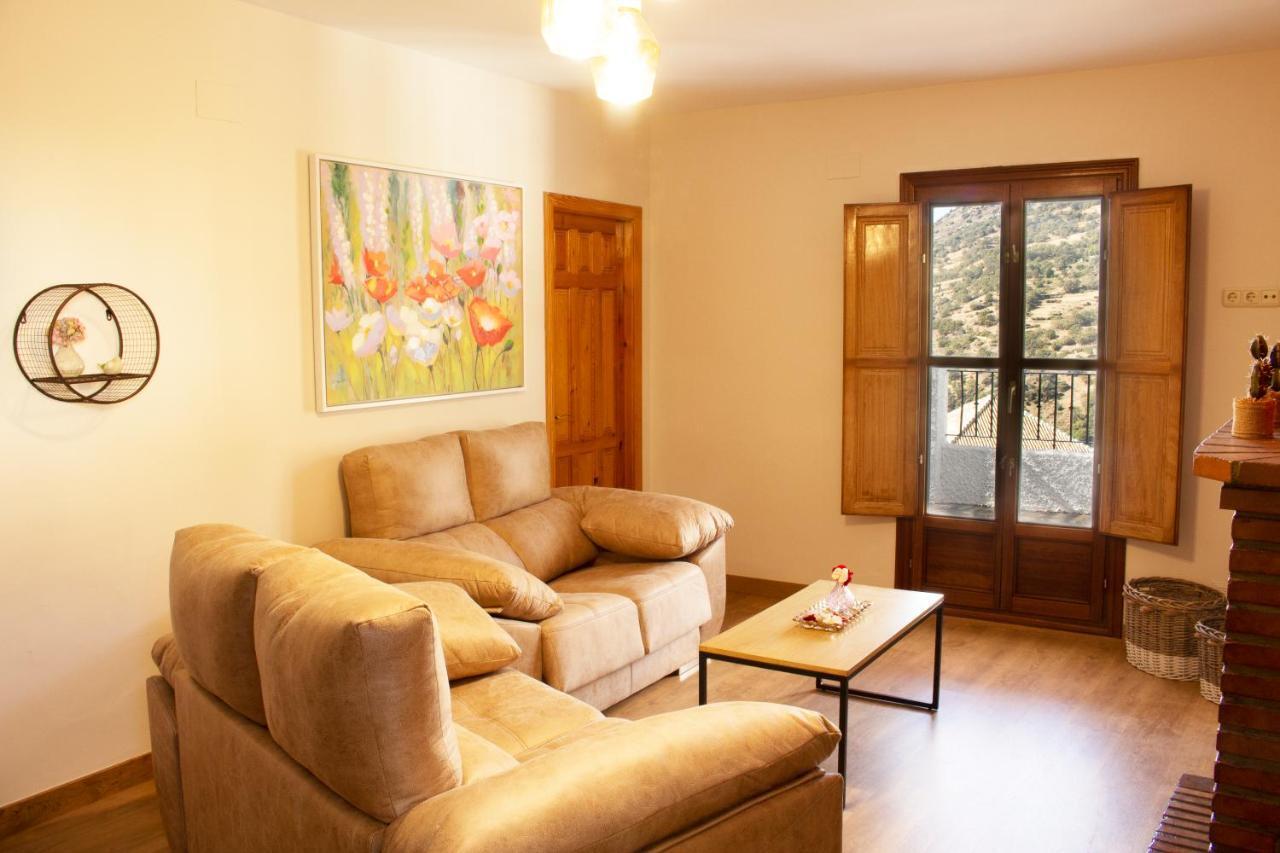 Puerta Bubion Apartamentos Ngoại thất bức ảnh