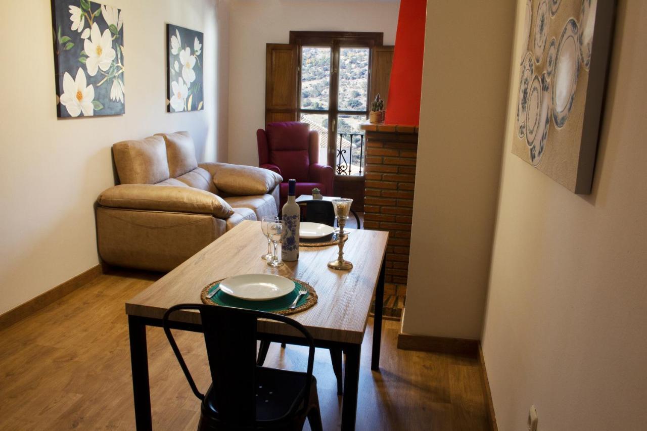 Puerta Bubion Apartamentos Ngoại thất bức ảnh