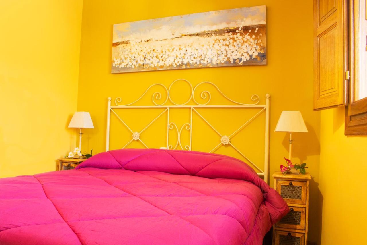 Puerta Bubion Apartamentos Ngoại thất bức ảnh